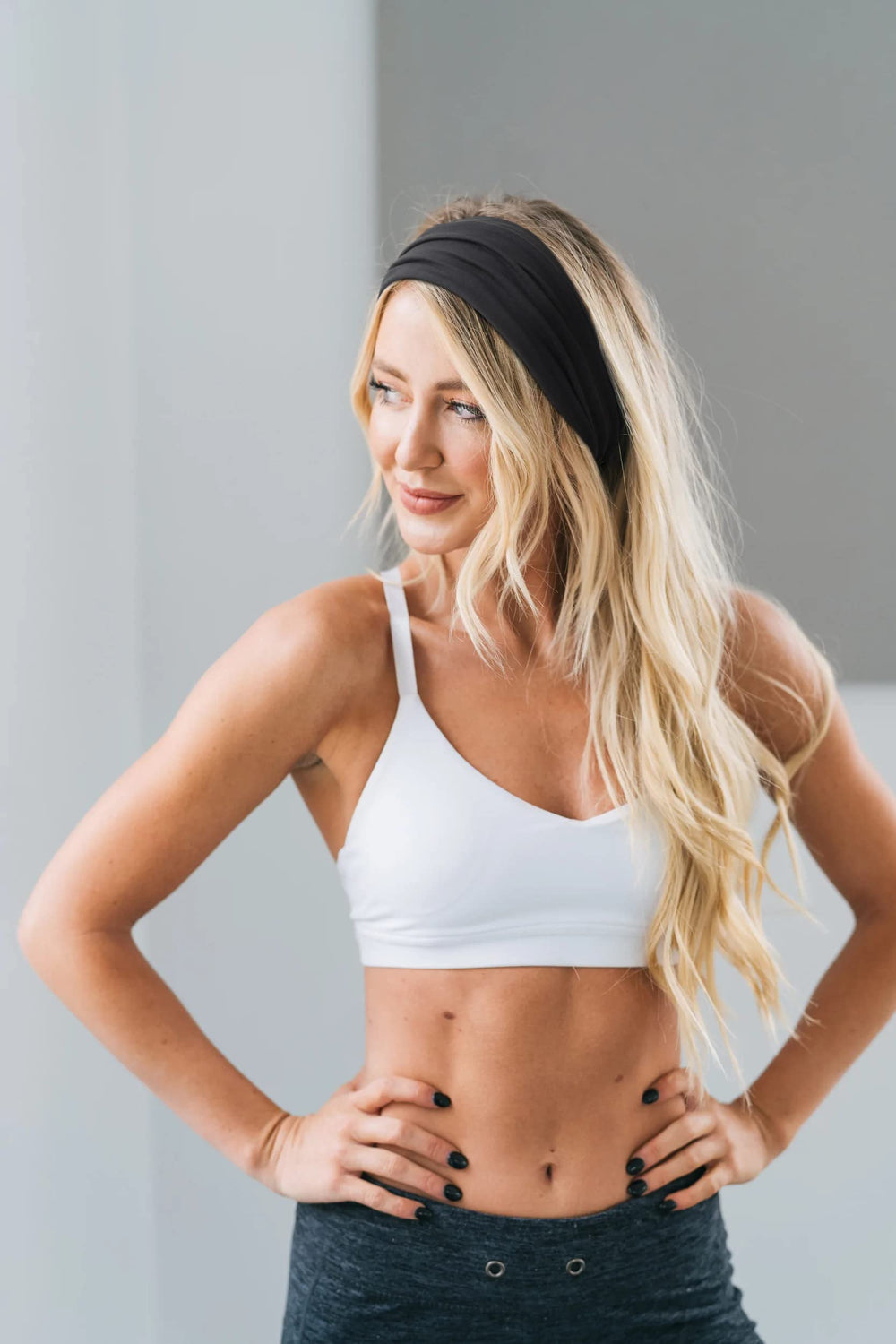 Huachi bandeau facile à enfiler sans nouer, traction douce sur les cheveux.