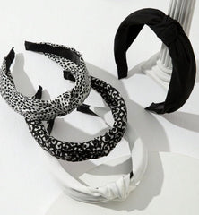 Bandeau Huachi nœud blanc, look lumineux et confort toute la journée.