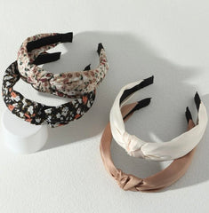 Huachi bandeau noué café clair, maintien confortable et look chic