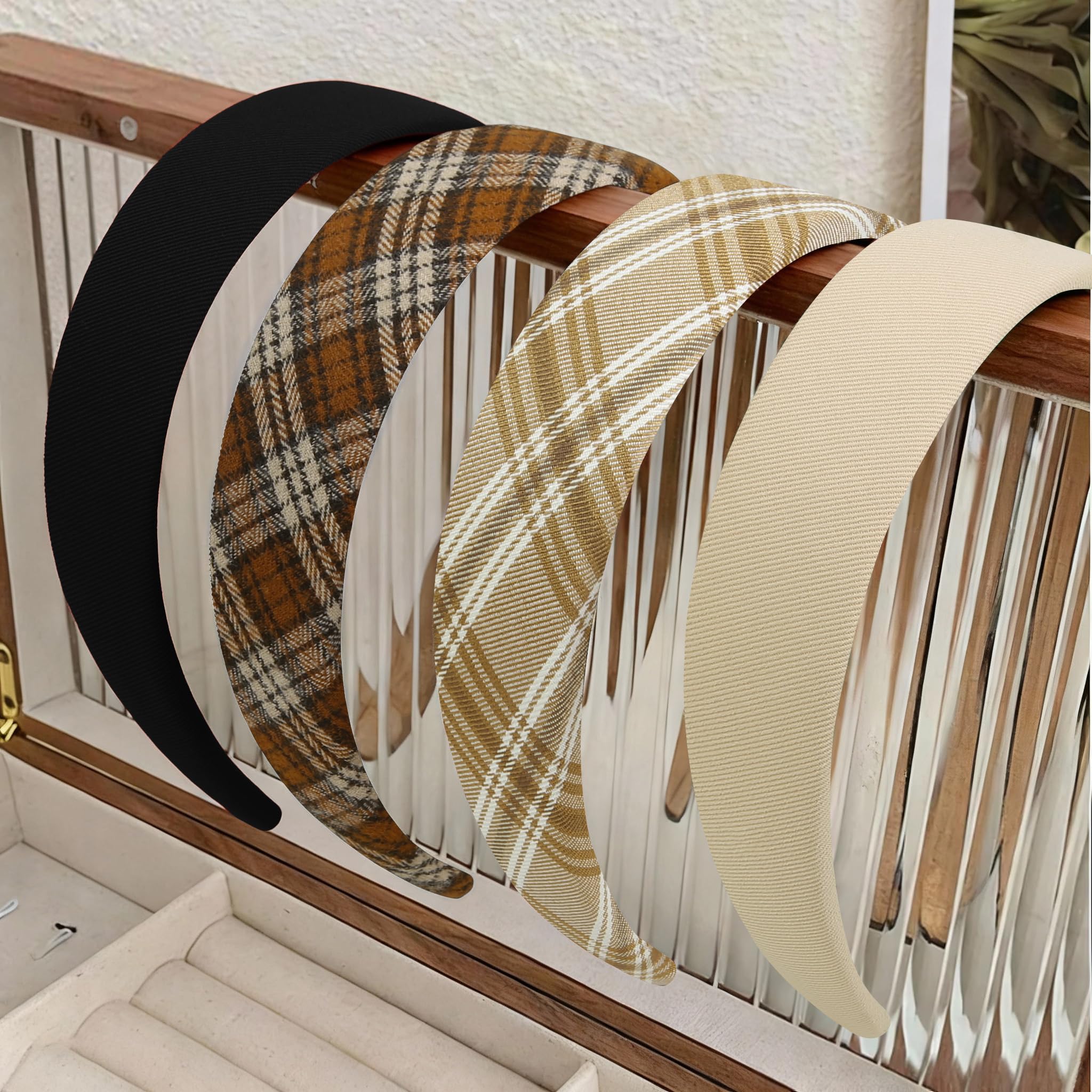 Huachi Bandeau beige – design sans couture, tenue antiglissement longue durée.
