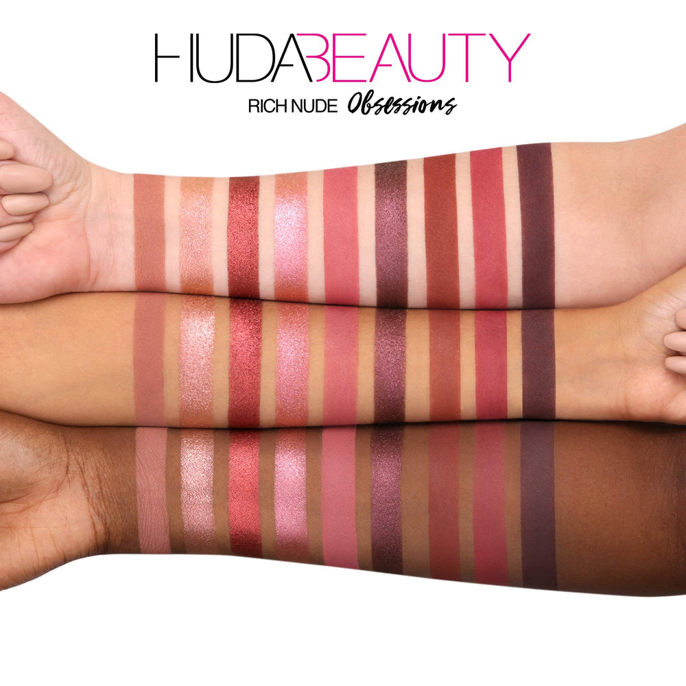 Huda Beauty Ombres Nude application douce, glisse facilement pour un fini net.