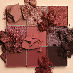 Huda Beauty Ombres Nude échantillons de palette montrant pigmentation et nuances riches.