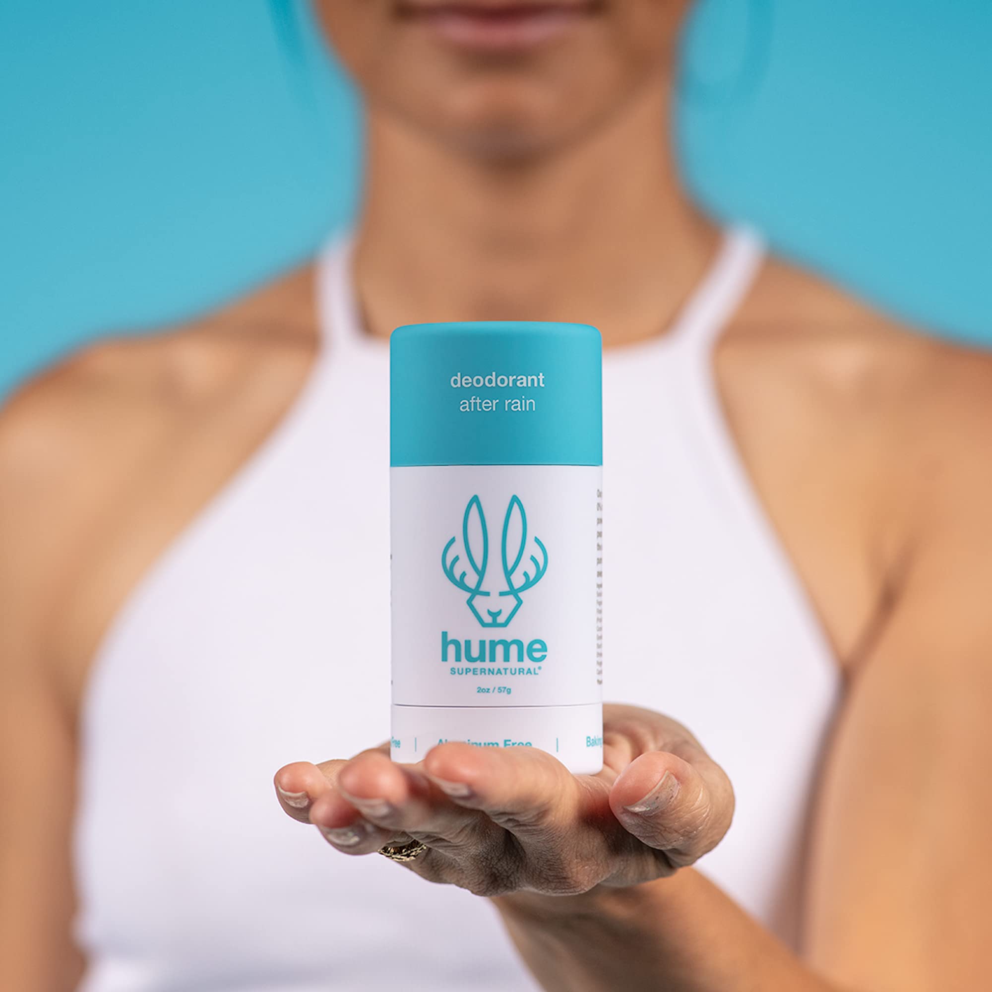 HUME Supernatural déodorant anti-traces et sans taches sur les vêtements.