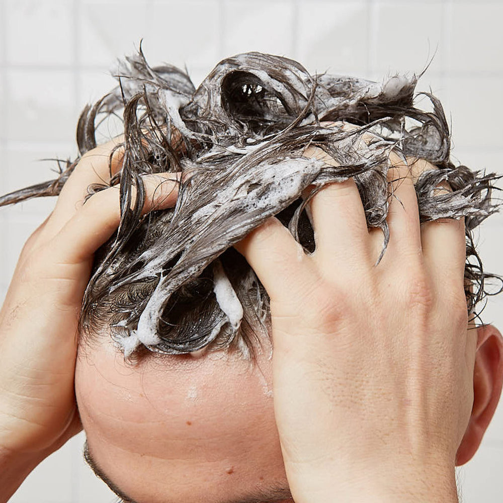 Shampoing Huron emballage recyclable: flacon, choix écologique pour une routine capillaire responsable.
