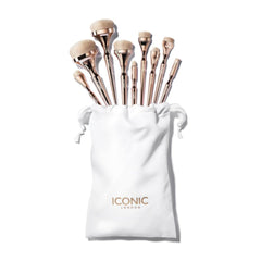Iconic London HD Blend ensemble 12 pinceaux visage pour une finition naturelle et uniforme.