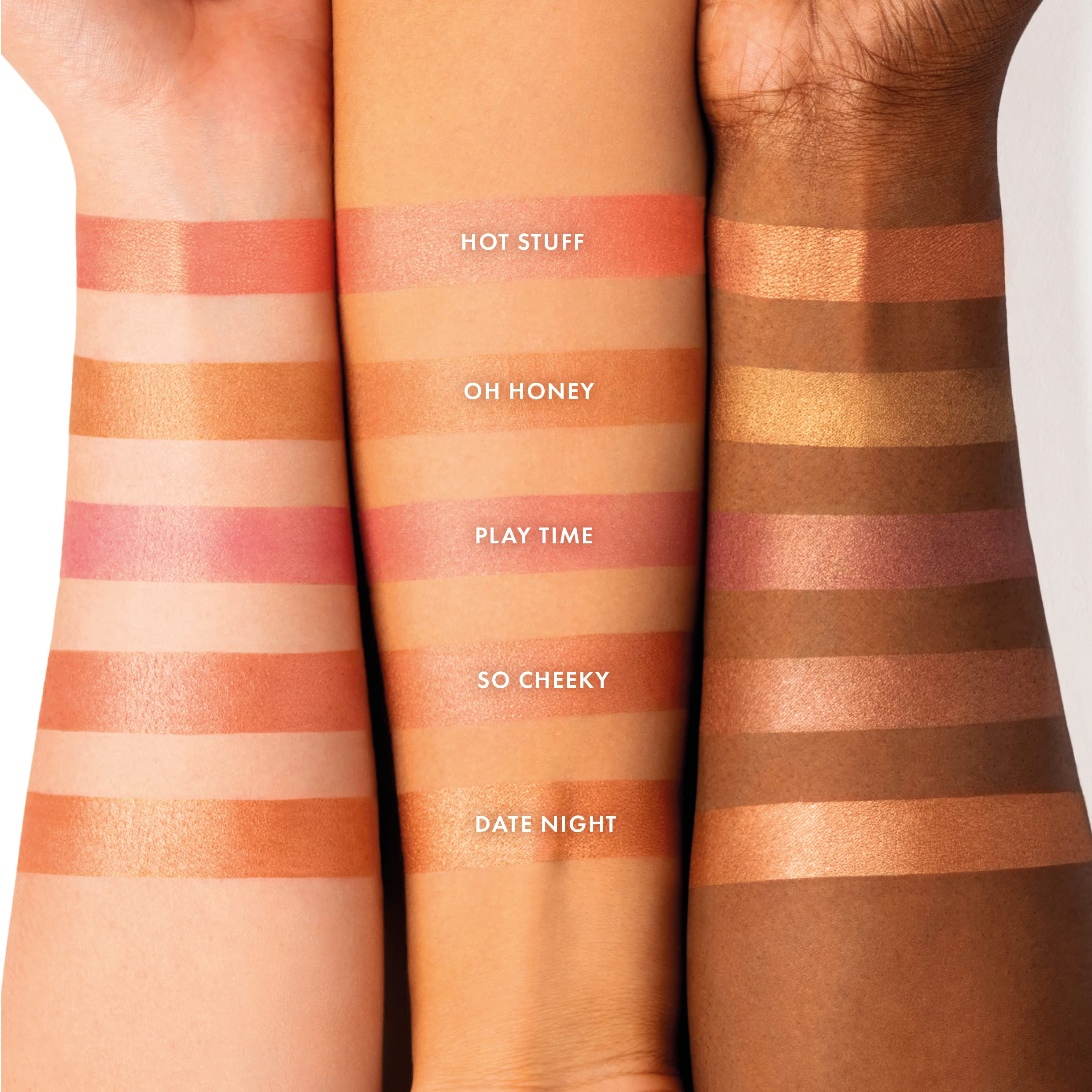 ICONIC LONDON Kissed by the Sun glow tonalité chaude pour pommettes scintillantes.