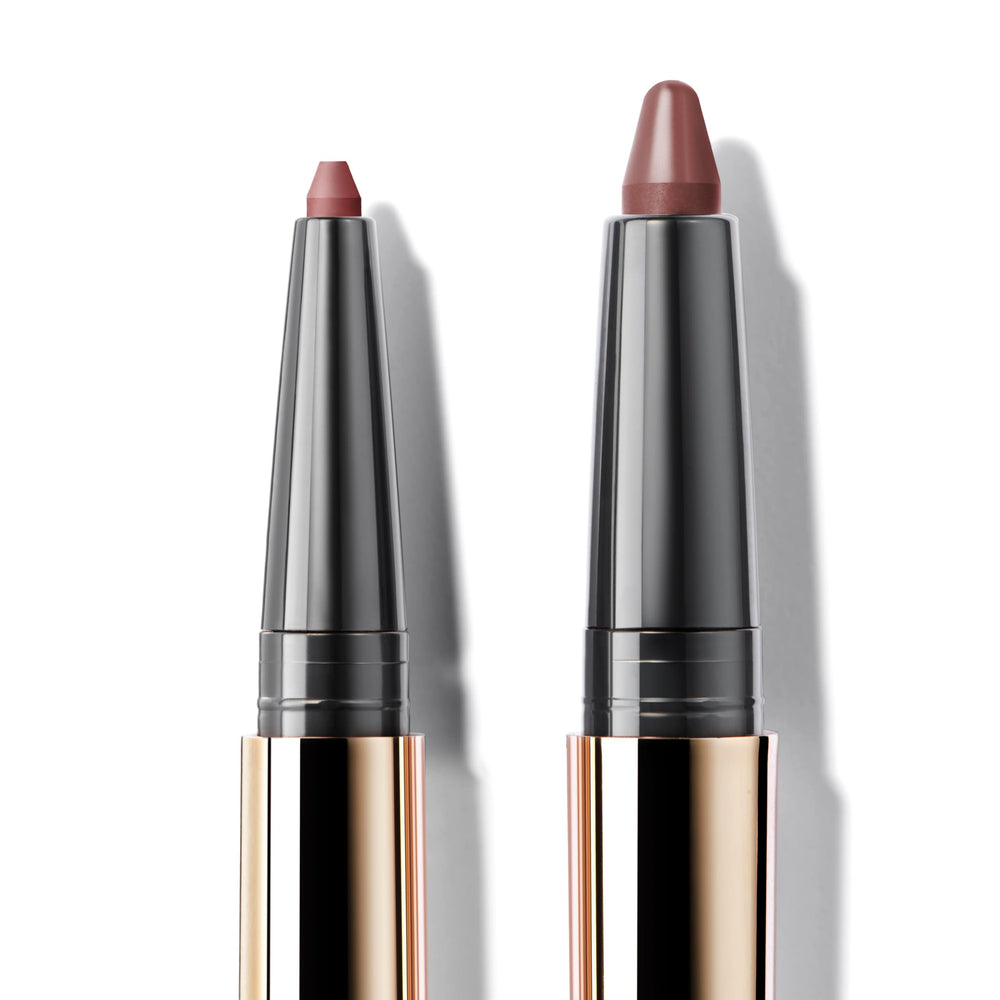 ICONIC LONDON Smokey Eye Duo Eyeliner: ombre crème Spiced Plum sur peau pour rendu intense.