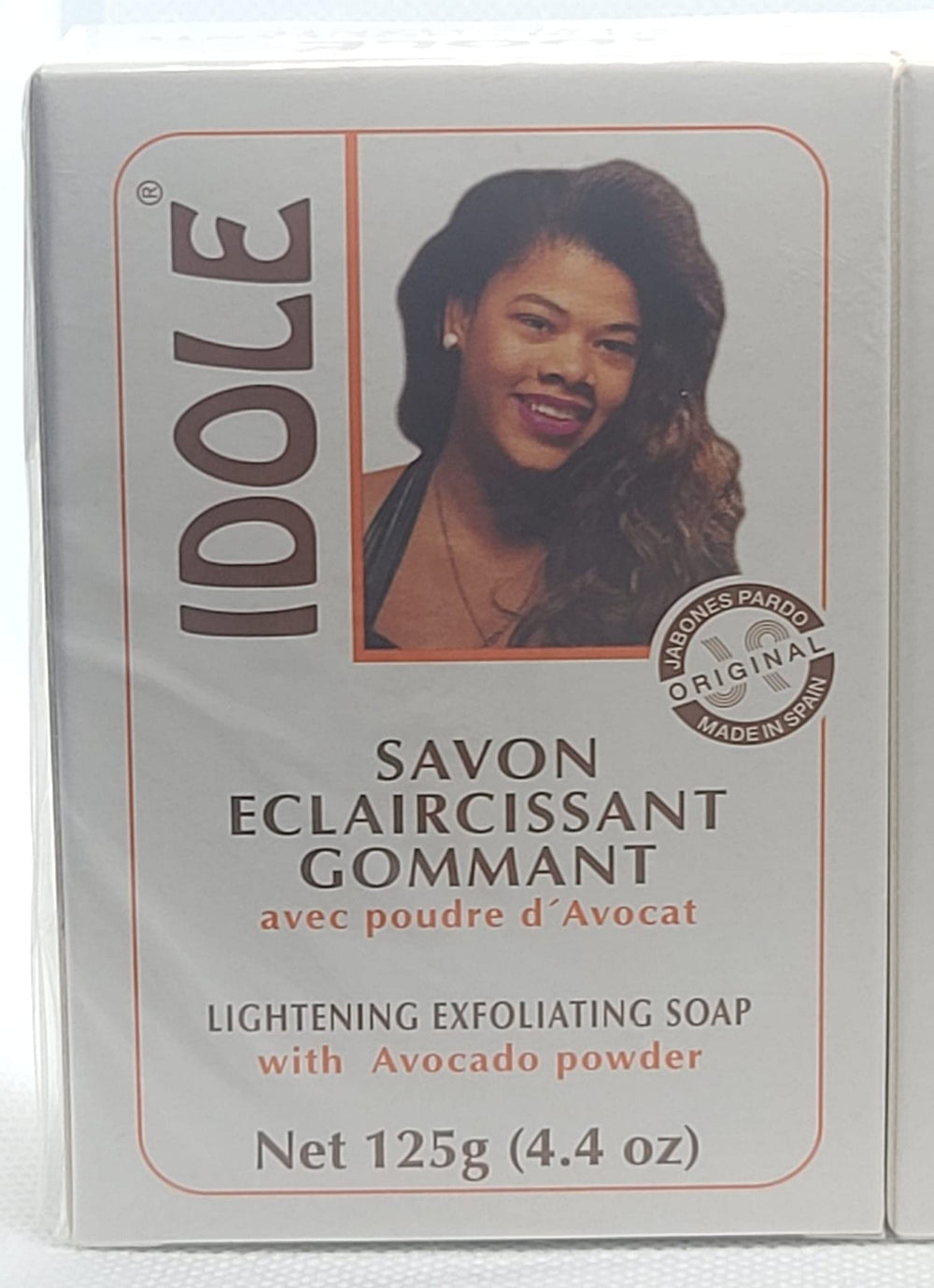 Idole savon exfoliant avocat poudre – texture crèmeuse pour peau douce et lisse