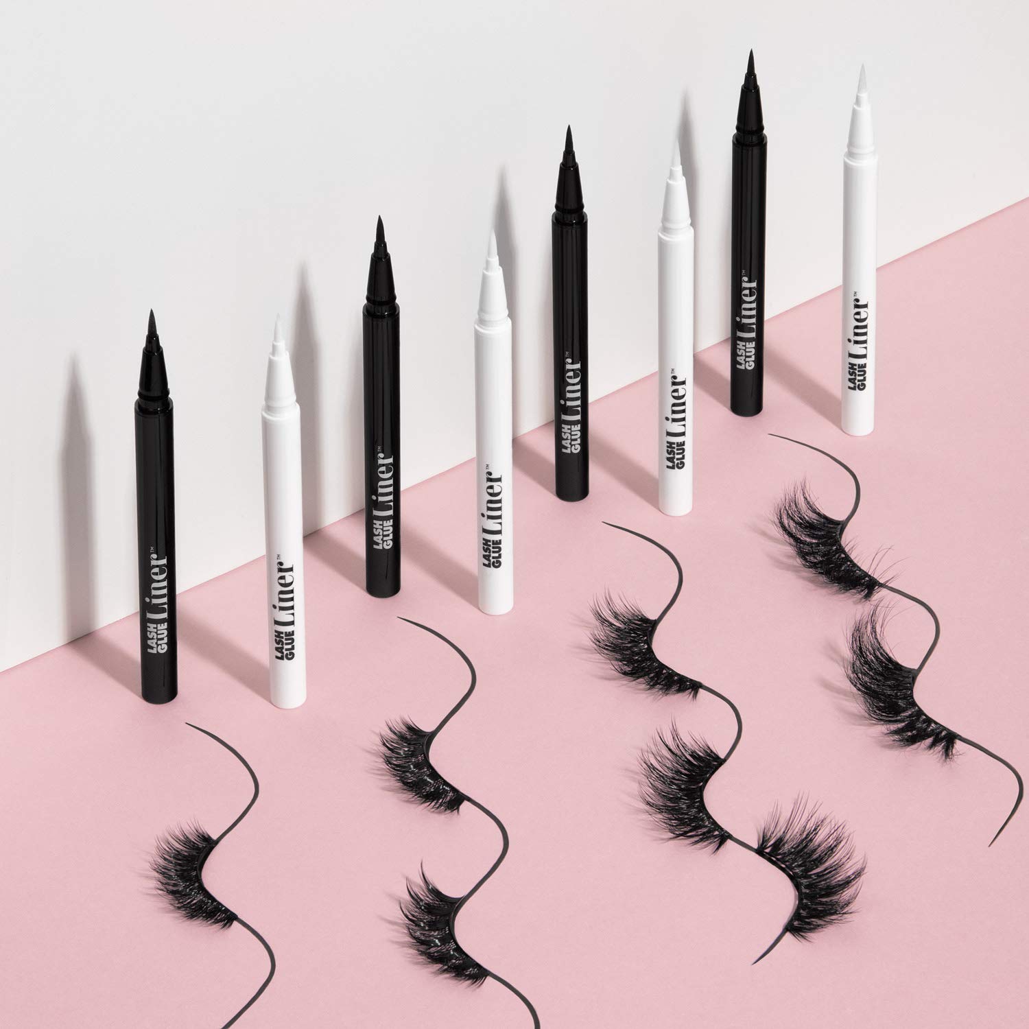 iENVY finition matte pour un regard défini et sophistiqué.