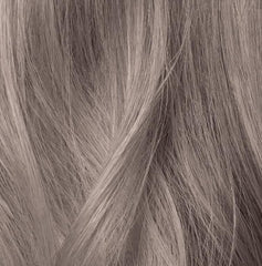 Brillance nourrissante avec IGK MAGIC STORM pour cheveux soyeux.
