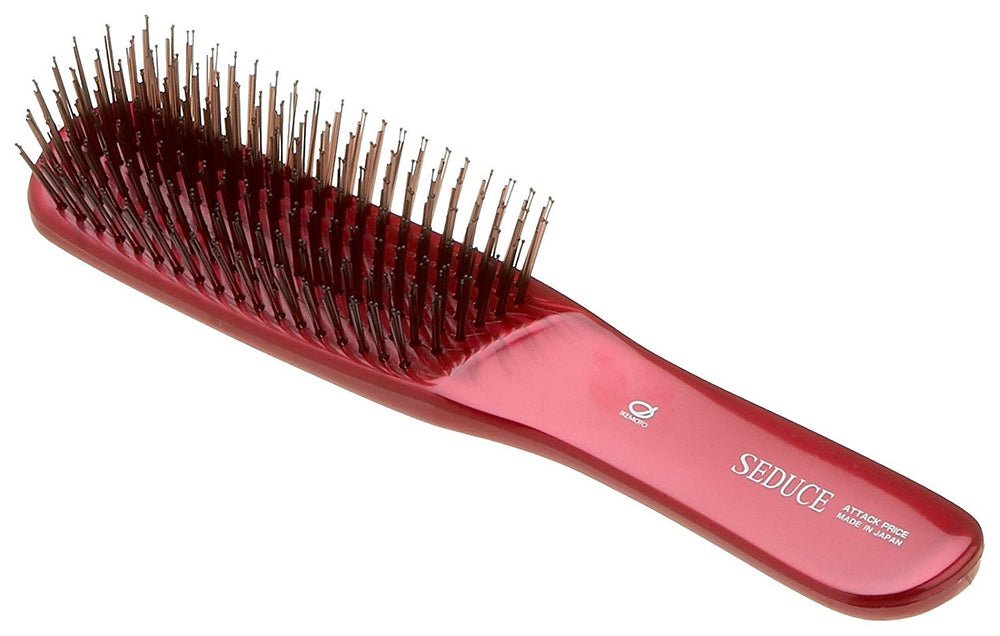 Brosse IKEMOTO L SEN-705 R, démêlage doux et coiffage précis.