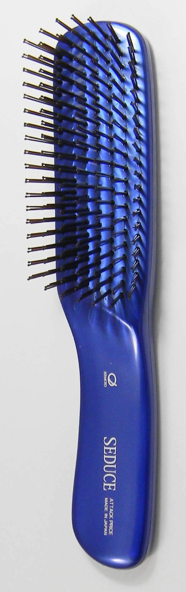 Brosse IKEMOTO Seduce – corps-en-resine-AS, grande durabilité lors du coiffage.
