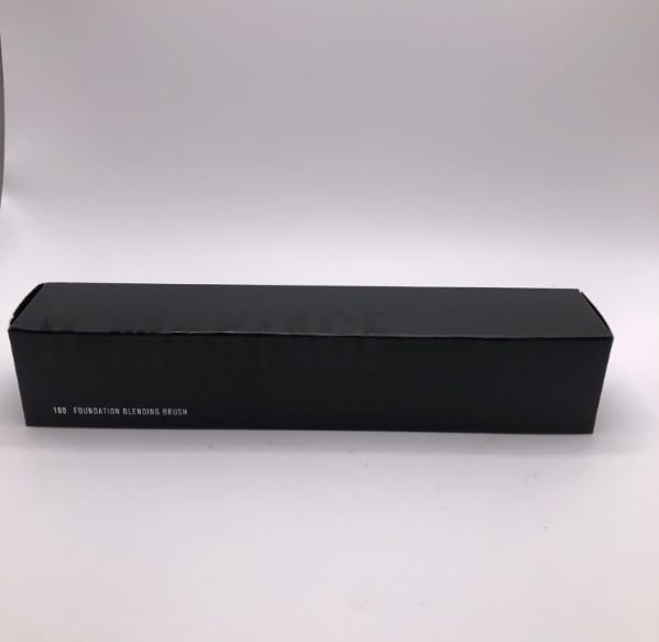 IL-MAKIAGE brosse-melange-fondation-100 avec étui noir, pratique en voyage