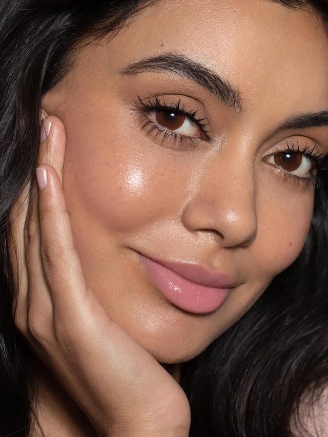 Produit végane et sans cruauté, Balmy Gloss Teinté, emballage responsable.