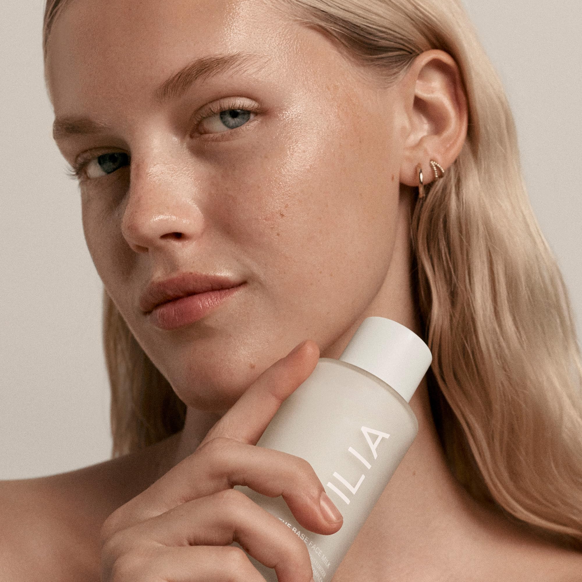 Barriere-protectrice renforcée par les actifs du produit.
