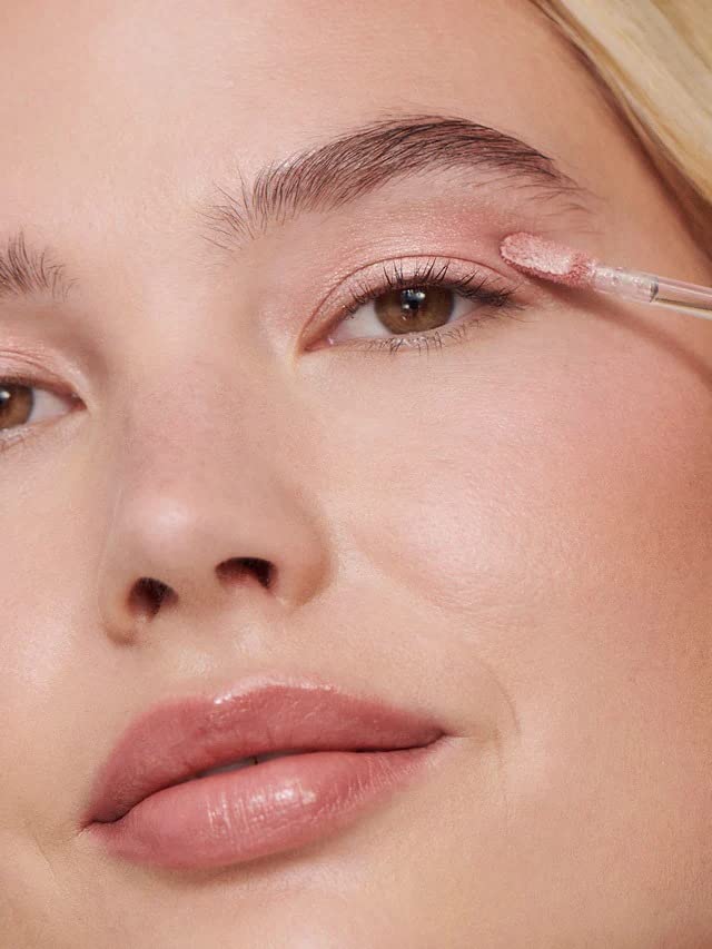 Sans parfum et vegan, ILIA Aura convient aux routines propres.