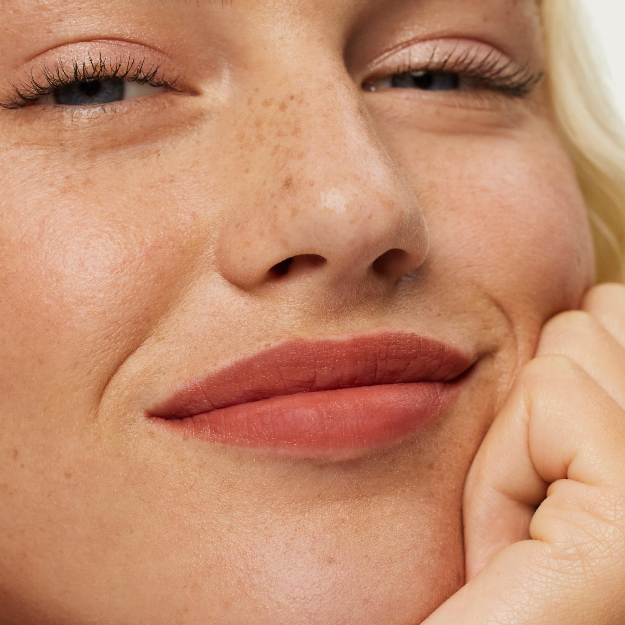 Formule végane sans parfum pour une utilisation douce et responsable.