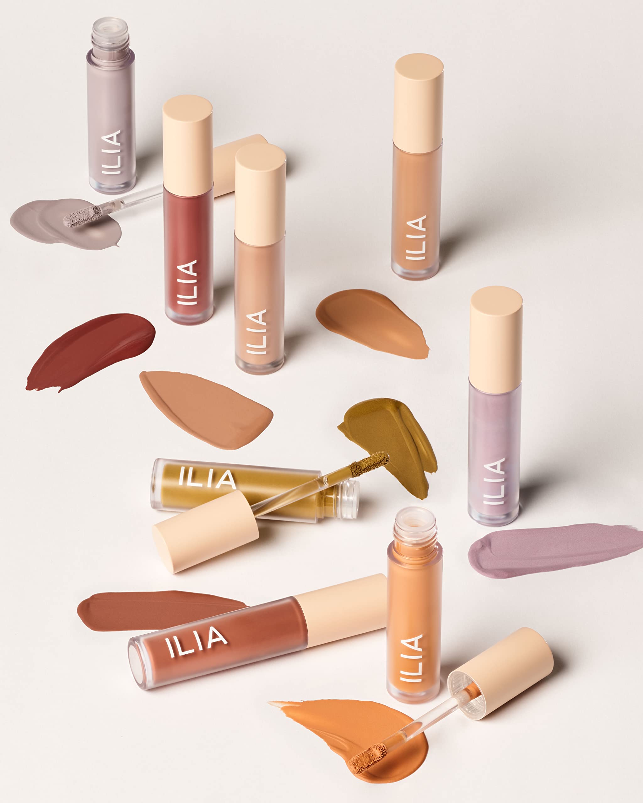 ILIA Matte Liquid Powder Eye Tint, sans parfum pour peaux sensibles.