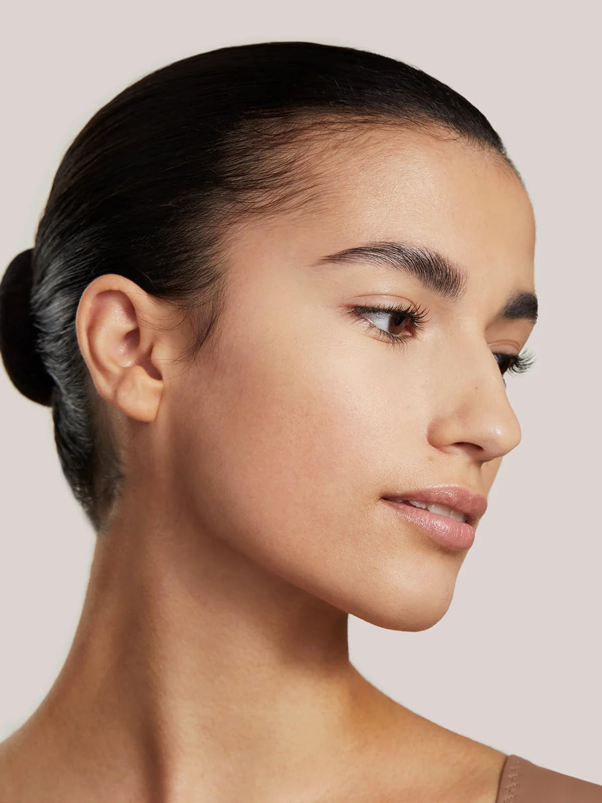 ILIA Fond de Teint Sérum True Skin, texture soyeuse qui fond rapidement