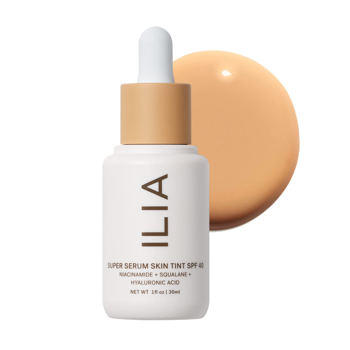 ILIA – bouteille de sérum teinté SPF 40 montrant hydratation légère.