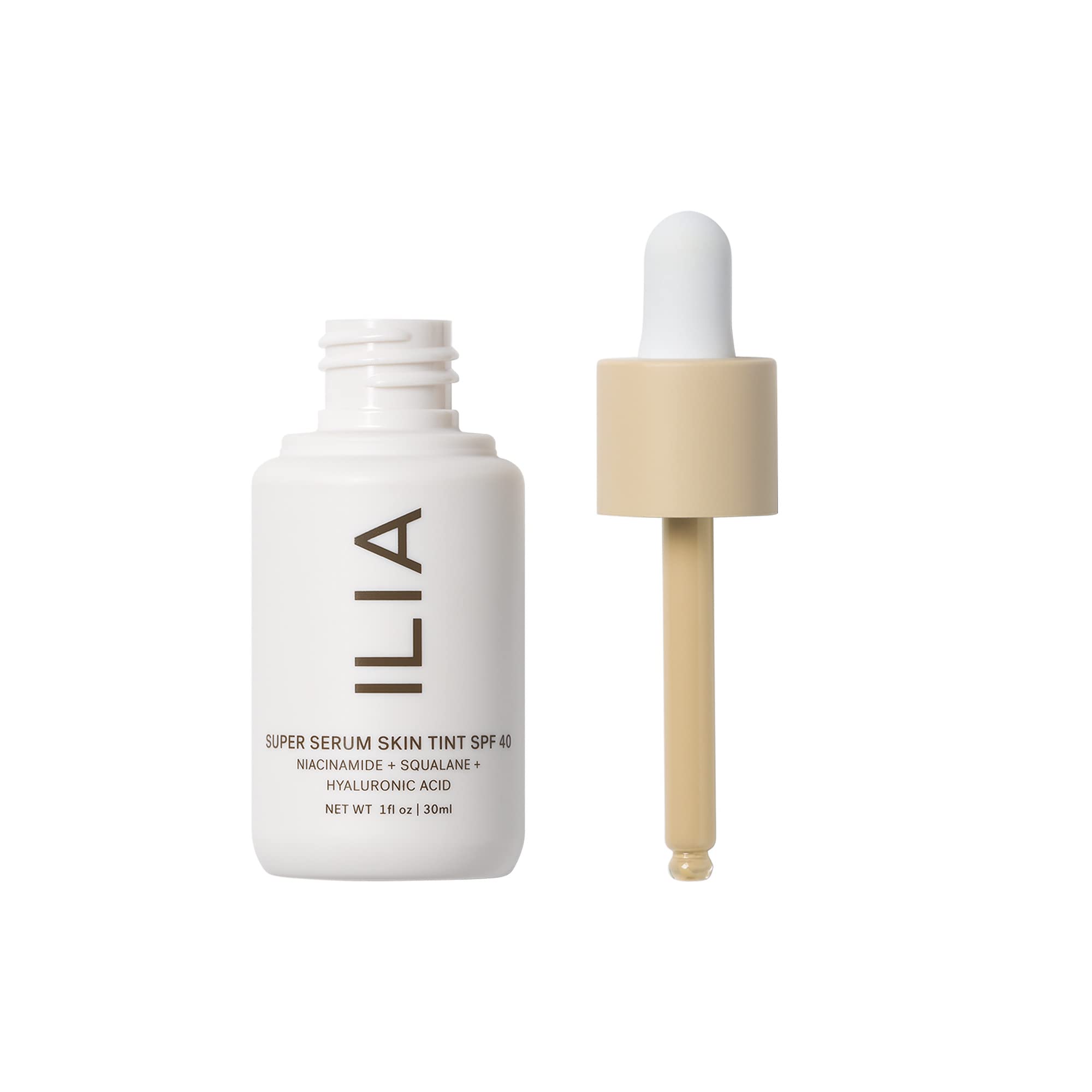 Pompe du ILIA Serum Teint SPF40 illustrant application fluide.