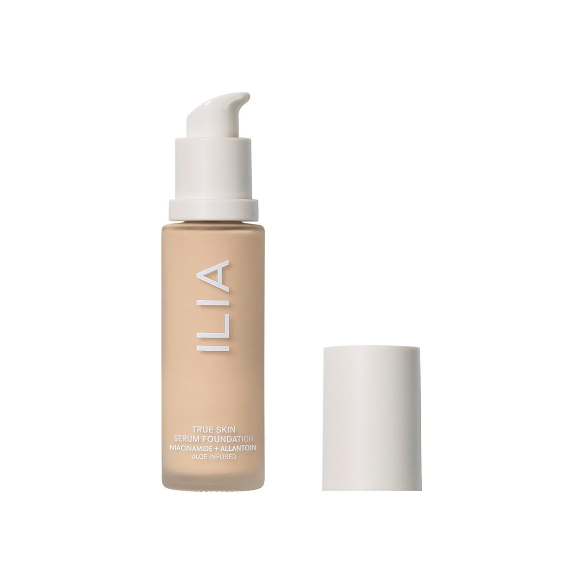 ILIA True Skin: flacon, fini léger et teint naturel.