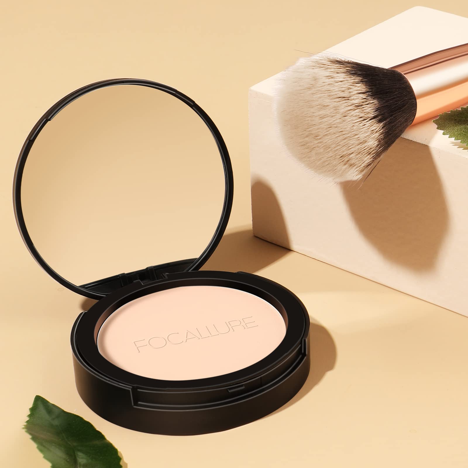 FOCALLURE Poudre Pressée Impeccable – contrôle brillance, teint lisse, fini mat durable (Ivoire)