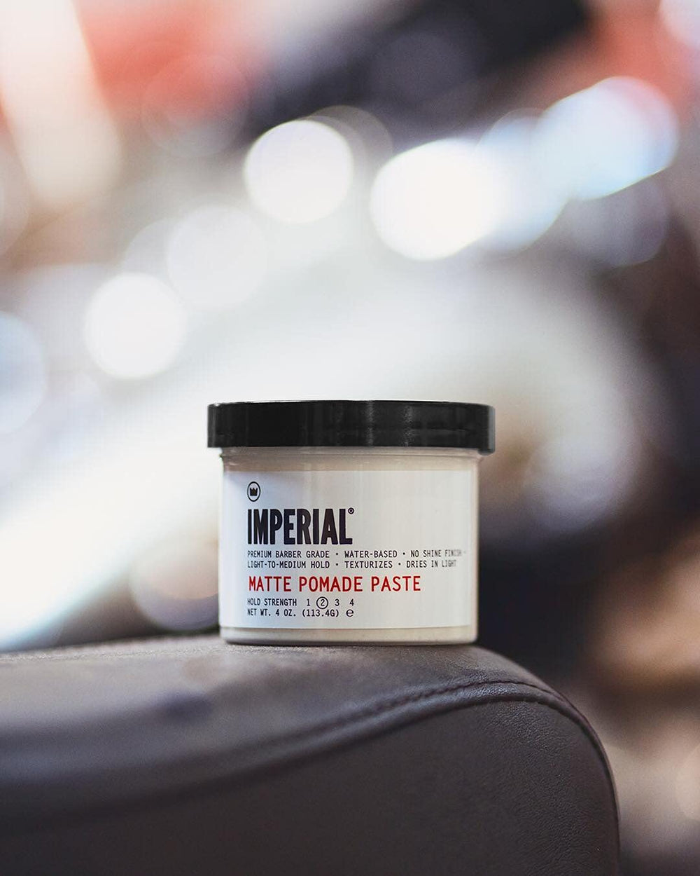 Imperial Barber Pâte Pomade Matte texture légère et contrôle