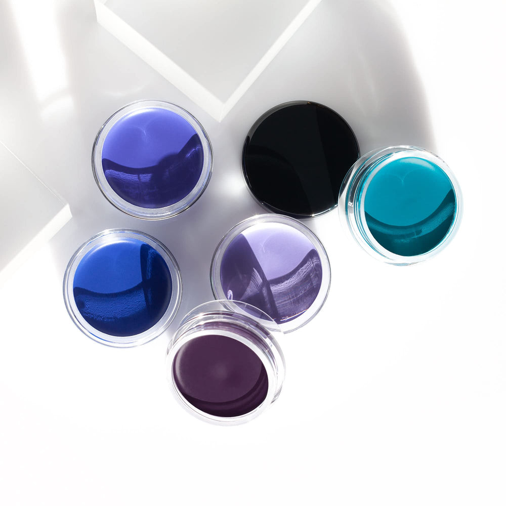 Inglot AMC Eyeliner Gel Séchage rapide et finition mate sans bavures.