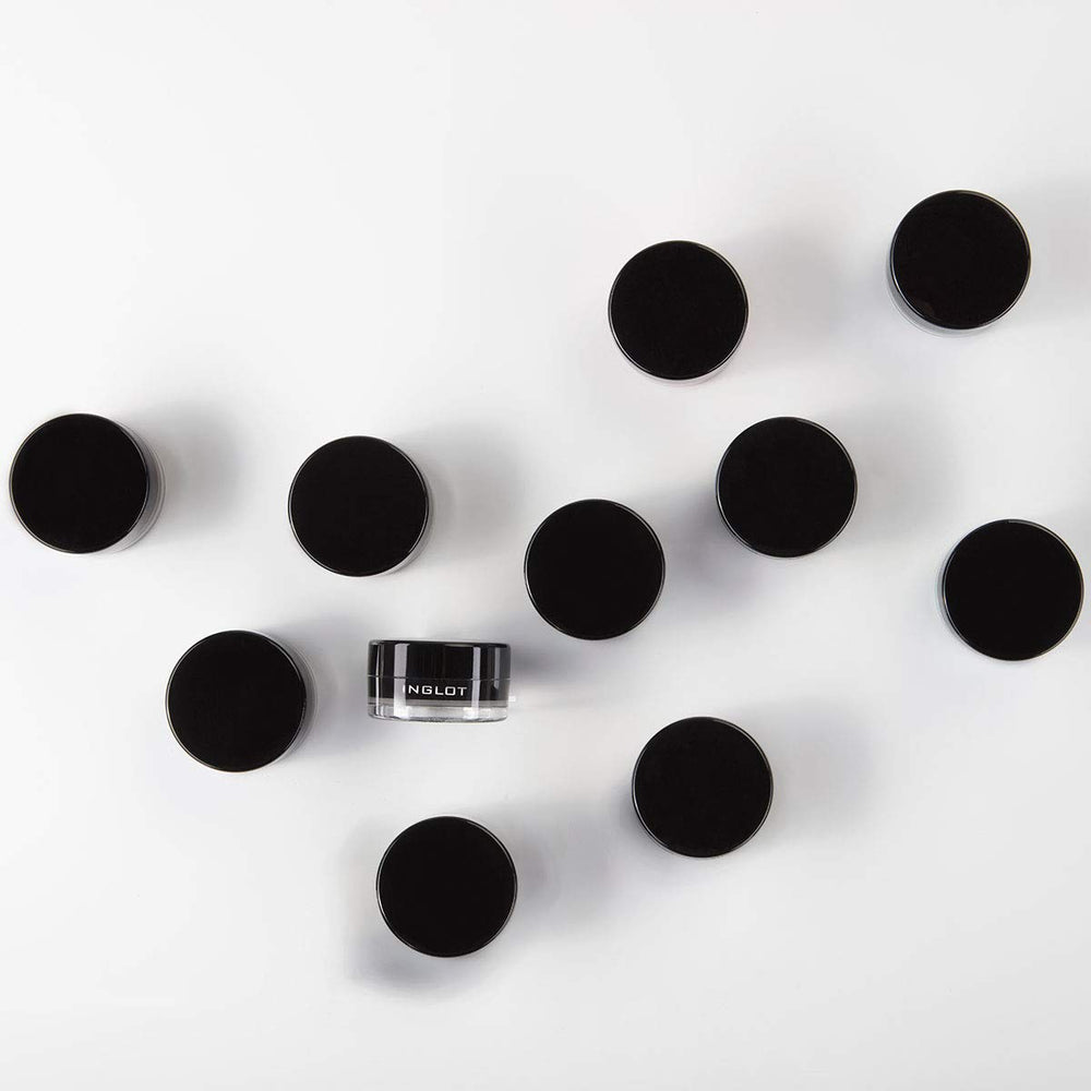 Inglot AMC Gel pour les yeux formule végan, respectueuse du maquillage.