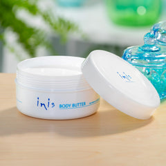 Inis l'Énergie de la Mer — texture crème riche pour peau douce.