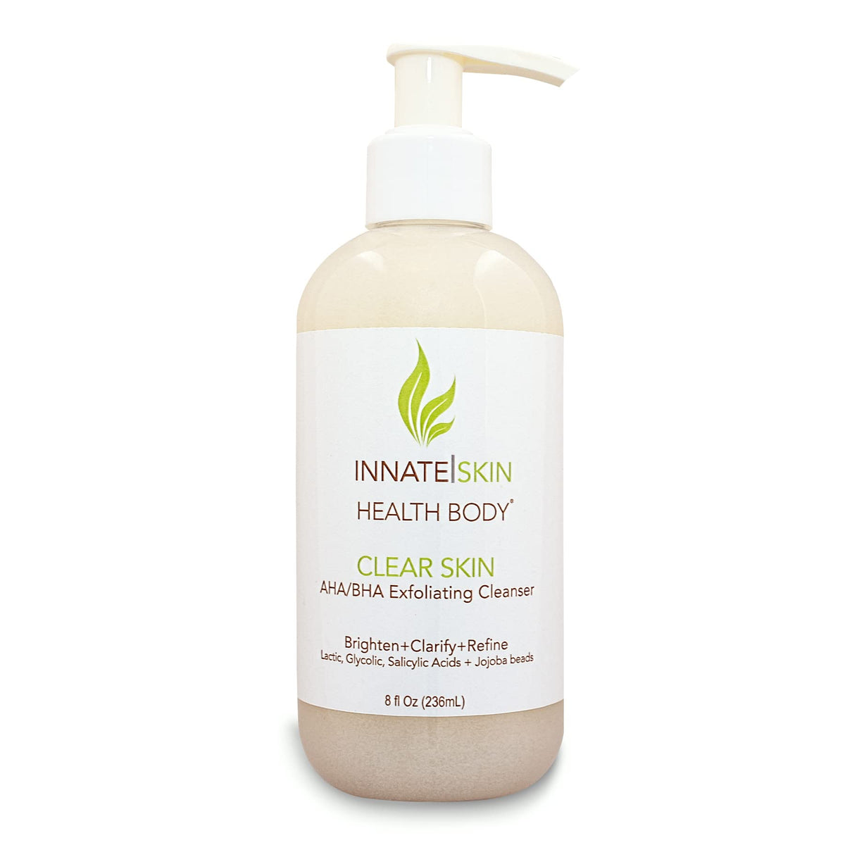Innate Skin nettoyant exfoliant en flacon pompe prêt à révéler l'éclat de la peau.