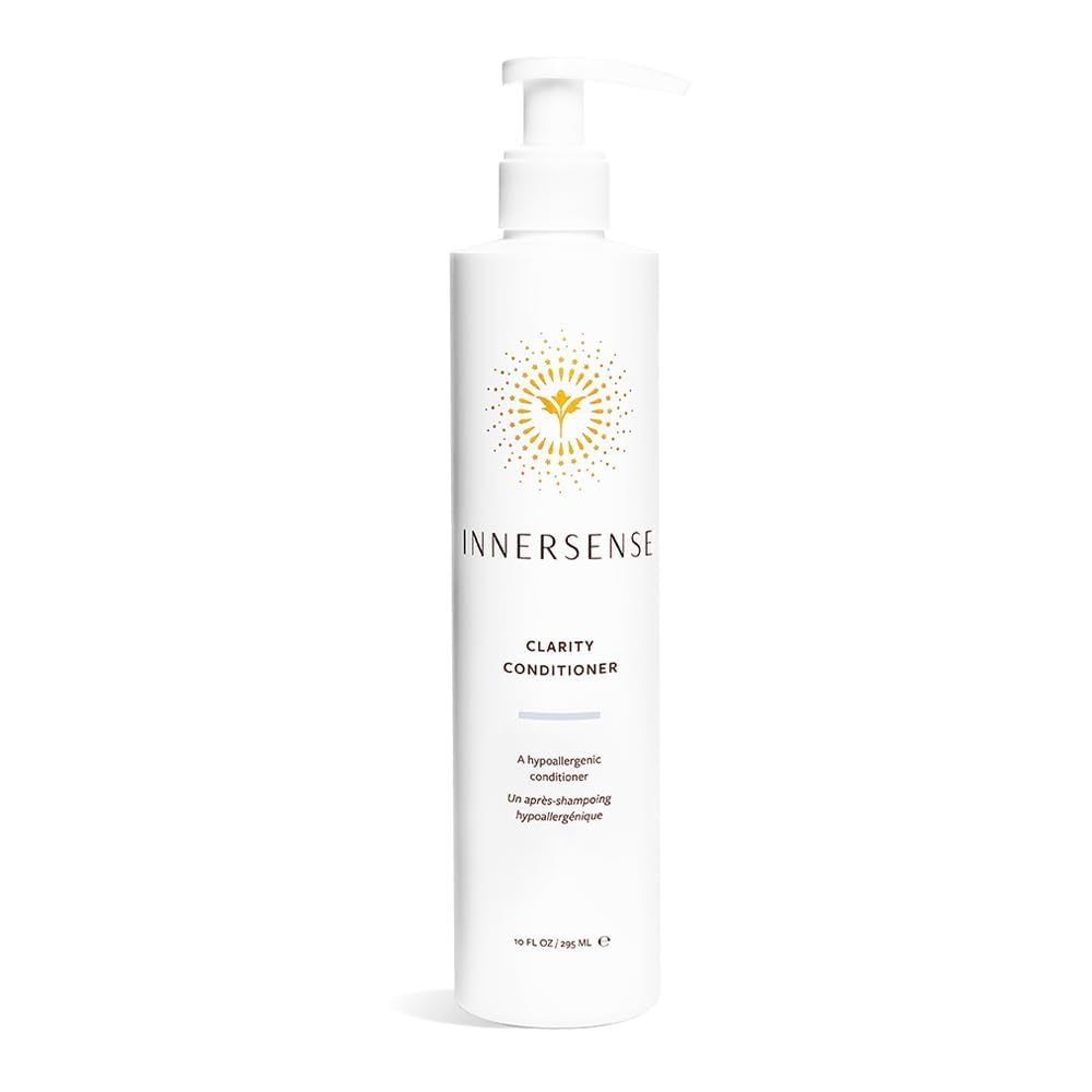 INNERSENSE Clarté naturelle, la bouteille du conditionneur hypoallergénique pour cheveux doux.