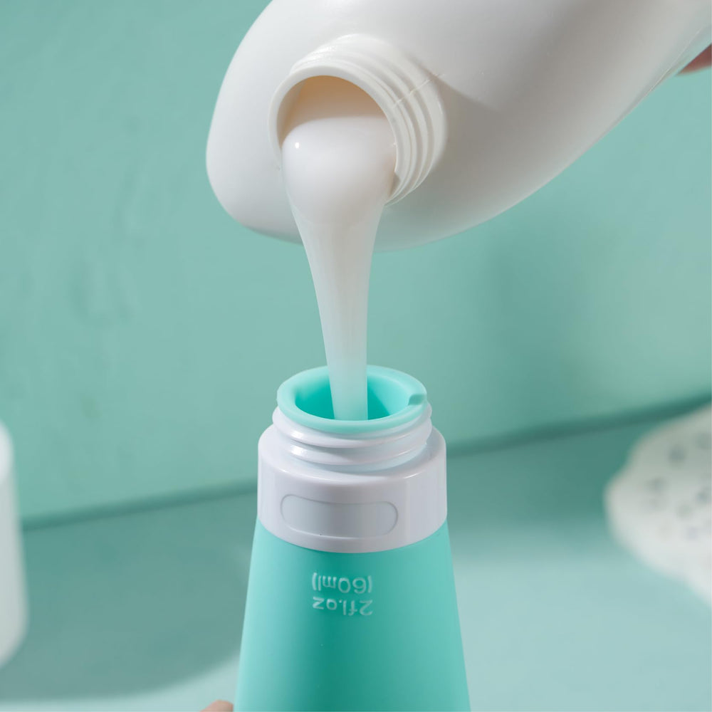 INSFIT bouteilles voyage silicone vert 2 oz, durables et faciles à transporter.