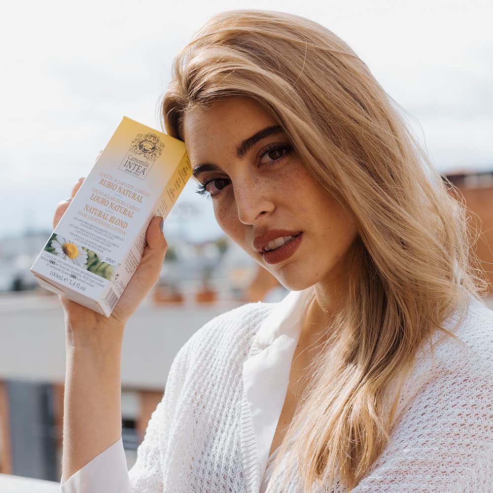 Intea Camomille kit 3-en-1, solution pratique pour des reflets blond chez soi.