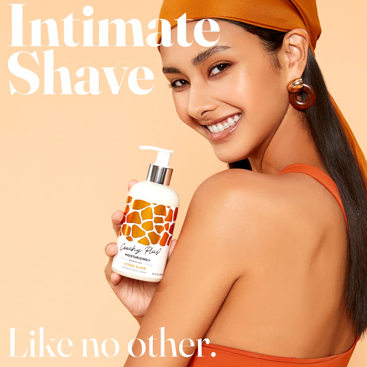 Texture crème douce pour rasage précis avec IntiMD Coochy Plus.