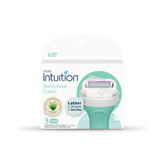 Rasoir INTUITION cartouches quatre-lames pour un rasage précis et confortable.