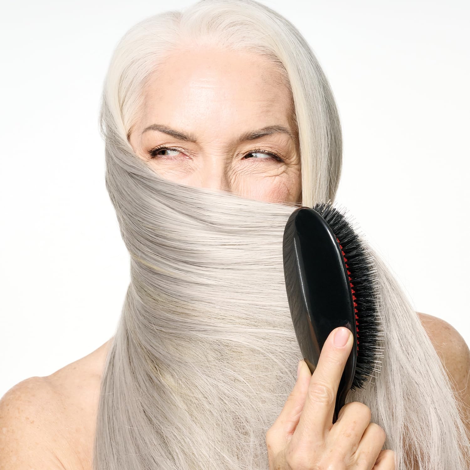 Ion cire texturante – formulation légère pour une coiffure durable.