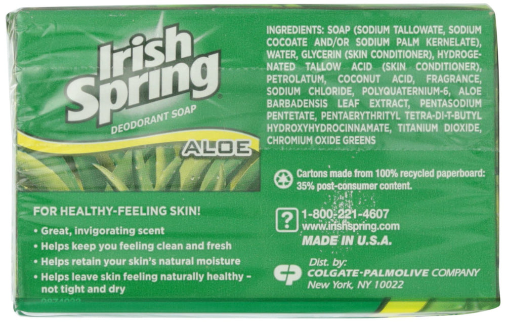 Gros plan sur la texture crèmeuse et légère mousse d’Irish Spring Aloe.