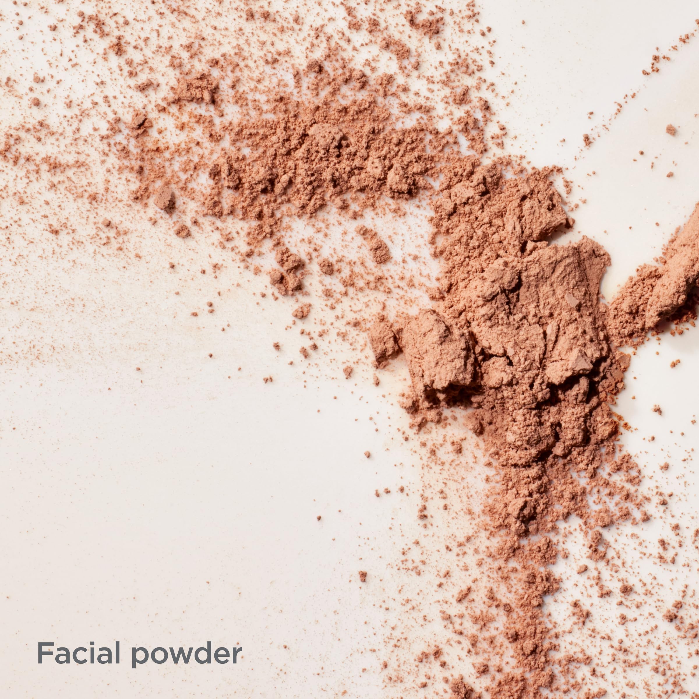ISDIN Mineral Brush Powder capuchon transparent abaissé protège l'hygiène