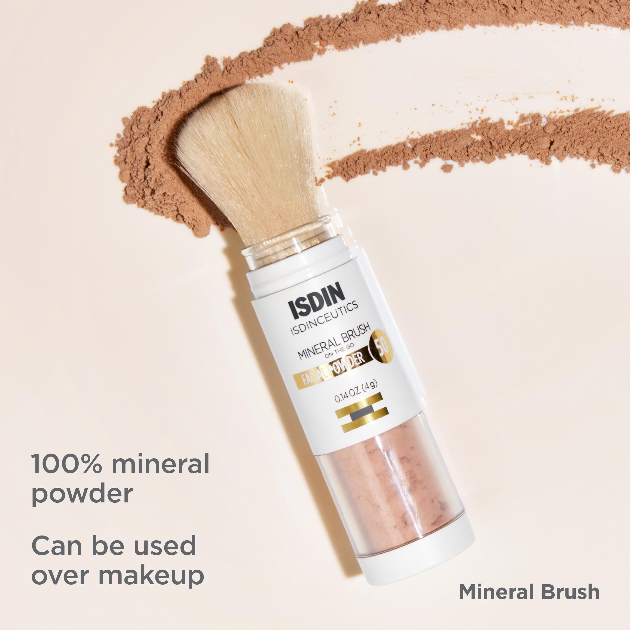 ISDIN Mineral Brush Powder design compact et portable pour les retouches