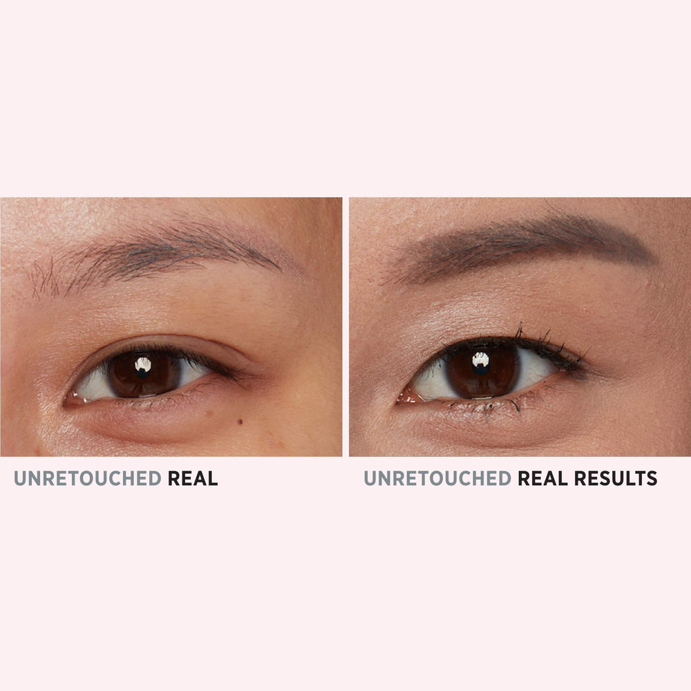 Brosse intégrée Brow PowerFULL pour lisser les sourcils.