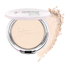 IT Cosmetics Celebration Foundation Illumination en coffret compact: fini lumineux et couvrance naturelle.