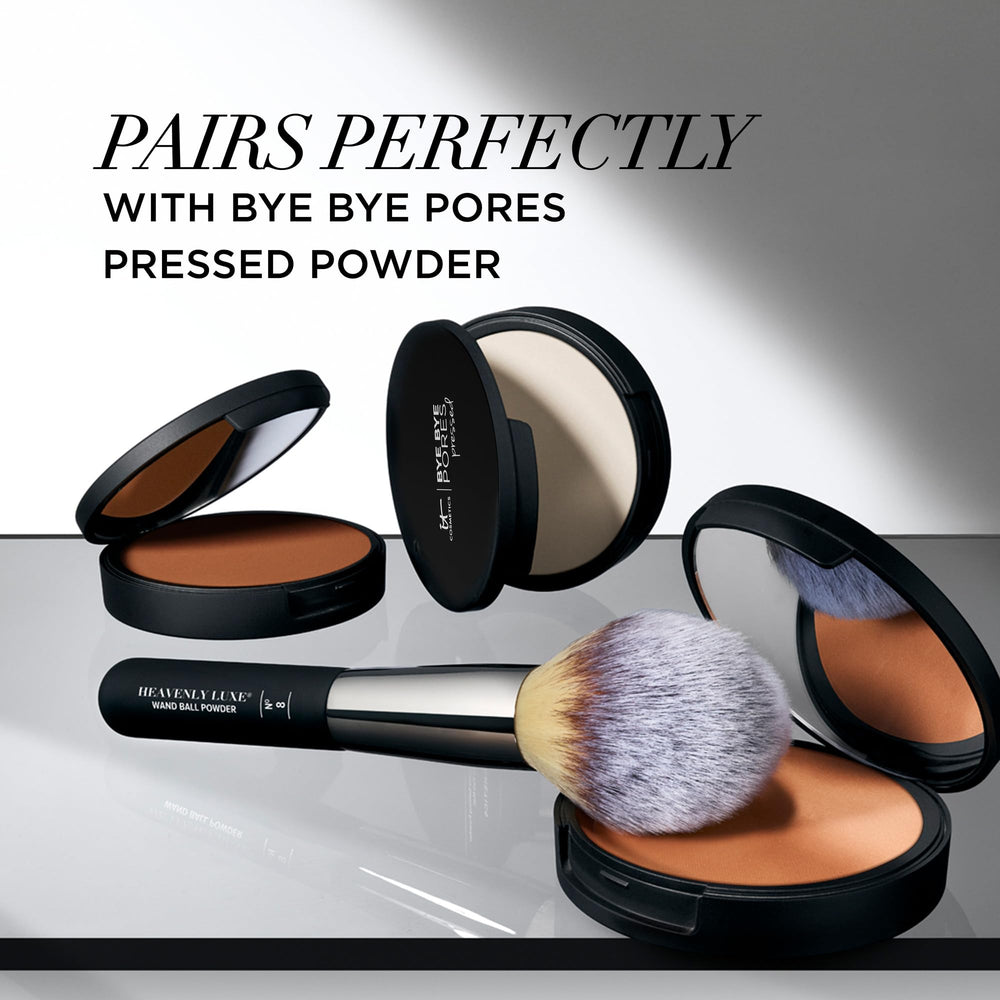 IT Cosmetics Heavenly Luxe Wand Ball: geste fiable pour estomper et matifier.