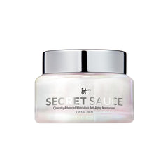 Bouteille Secret Sauce d’IT Cosmetics avec hydratation durable.