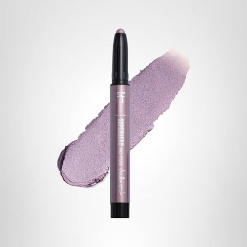 Rendu perle lavande sur la paupière avec l’ombre IT Cosmetics Superhero