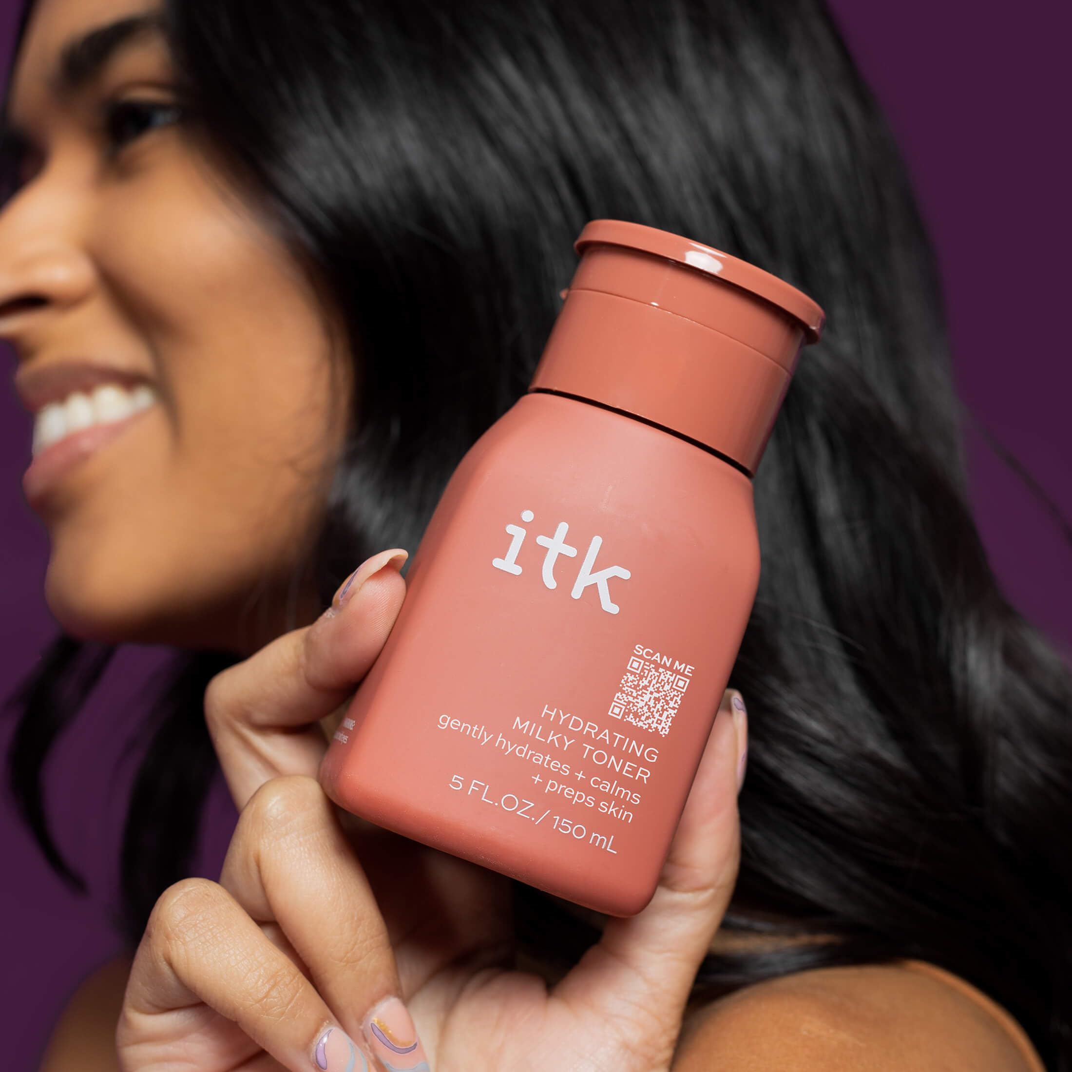 Acide hyaluronique en vedette, ITK Toner Hydratant pour hydratation.