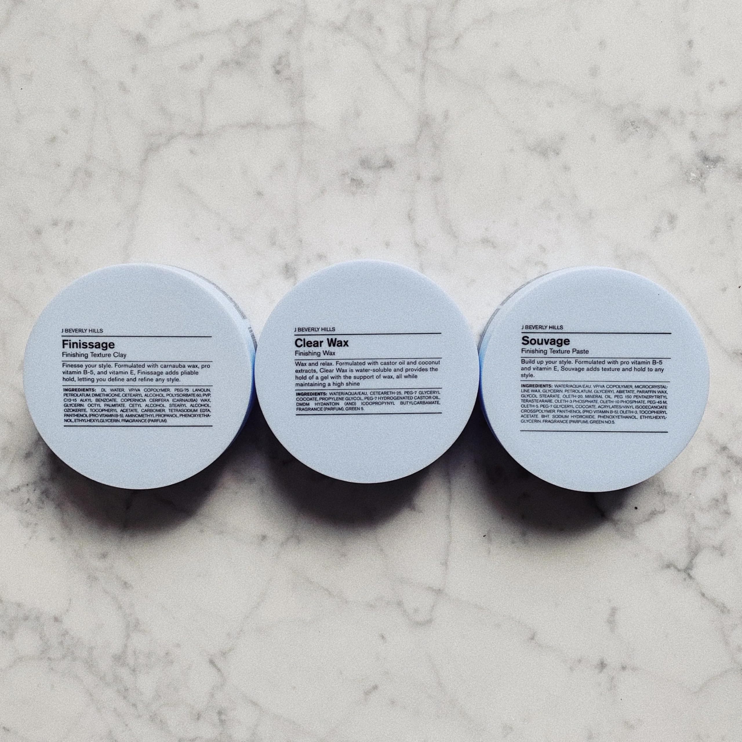 Convient à tous types de cheveux avec J Beverly Hills Wax Clear.
