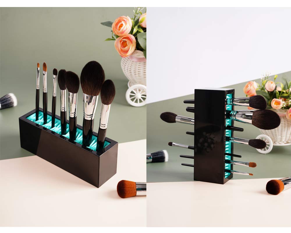 Rangement polyvalent JAMEND CLXP pour pinceaux et petits accessoires maquillage en voyage.