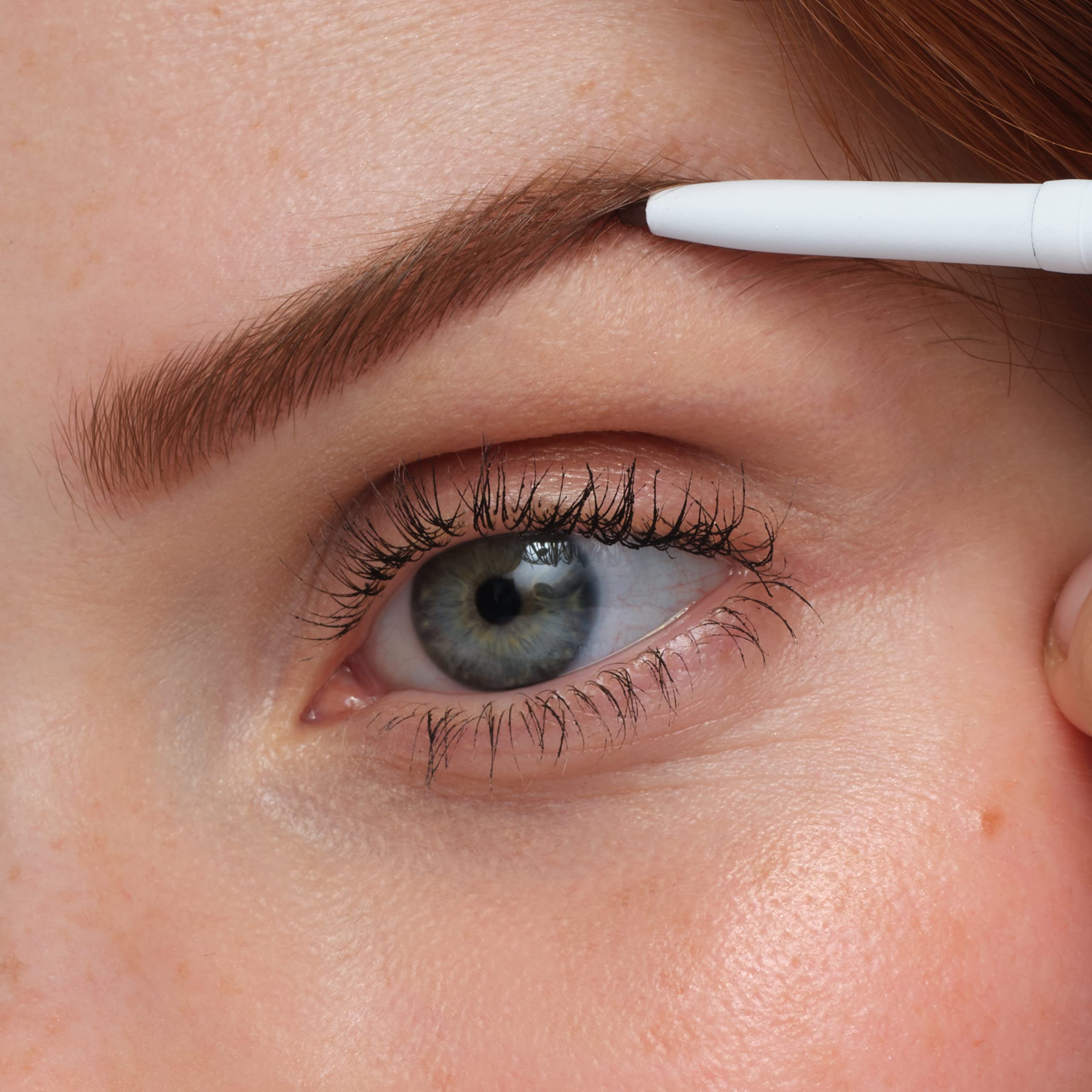 PureBrow de jane iredale: application rapide et précise au quotidien.
